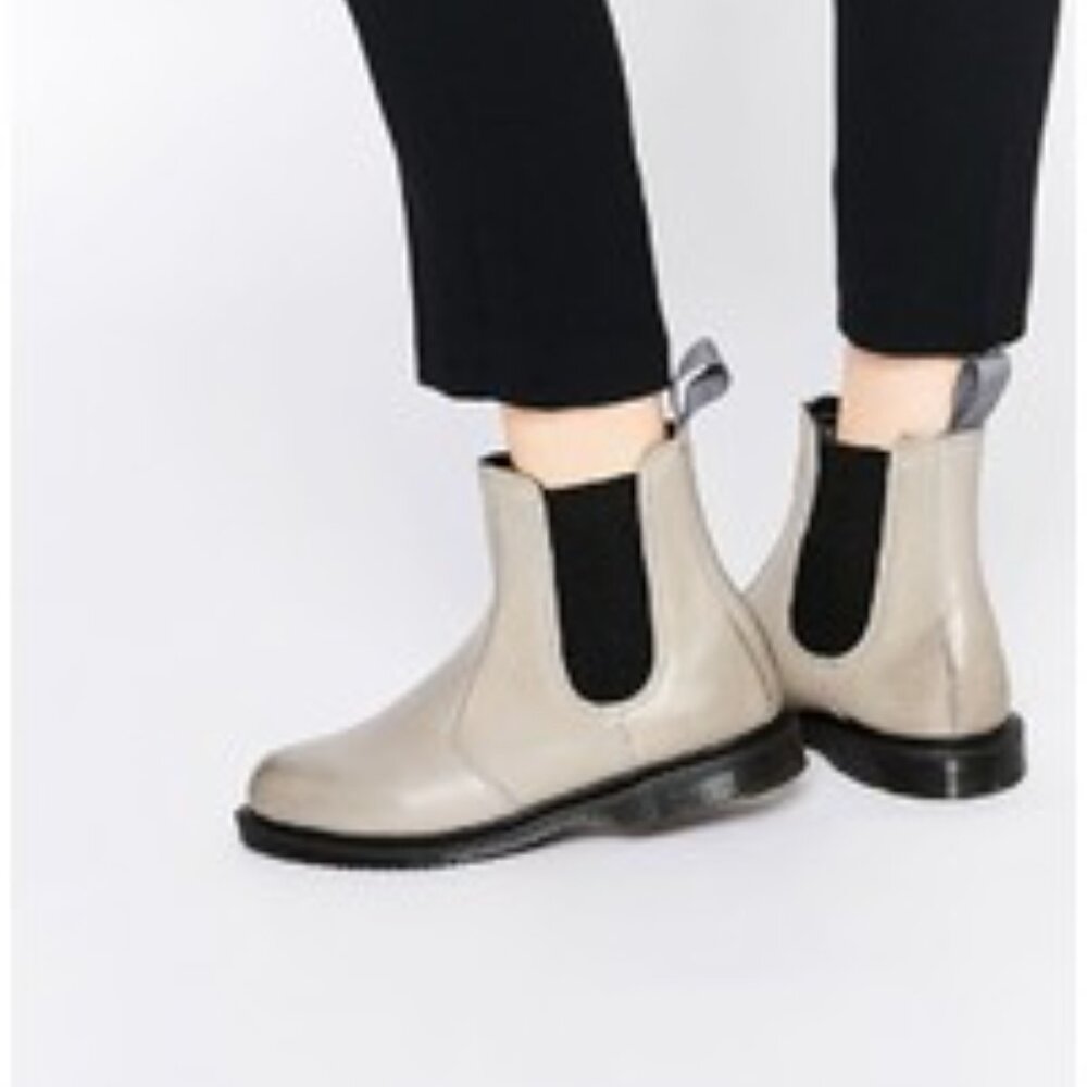 New Dr Martens Flora Gray Chelsea Boots Women Size US5 UK3 US5.5